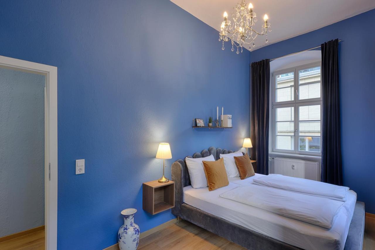 Homie Stay Am Marktplatz - Wohnen Im Historischen Balthasar-Neumann-Apartment Wurzburg Bagian luar foto